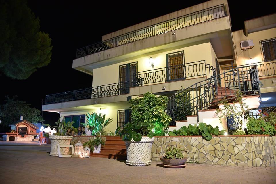 Villa Milici Campobello di Licata Luaran gambar