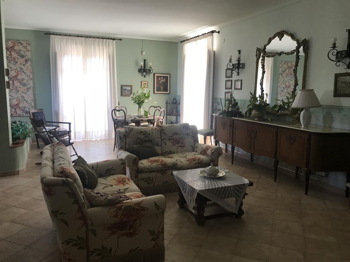 Villa Milici Campobello di Licata Luaran gambar